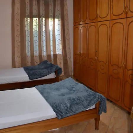 Apartment Ana Gjirokaster